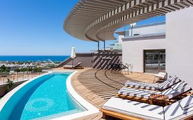 Onira Suite Dreams